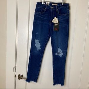 NWT Levi’s Premium 721 HIGH RISE ANKLE SKINNY JEANS